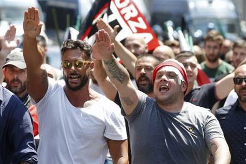 Scontri con le forze dell'ordine, condannati a Roma 9 militanti di  Casapound 