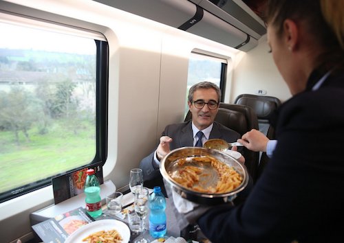 Ferrovie, sul Frecciarossa, per pranzo e cena, torna la pasta espressa -  