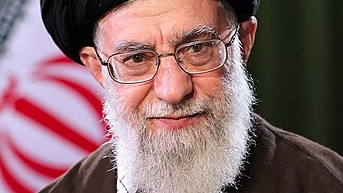 https://static.italiaoggi.it/content_upload/img/2024/10/202410021634423754/khamenei-489211.jpg