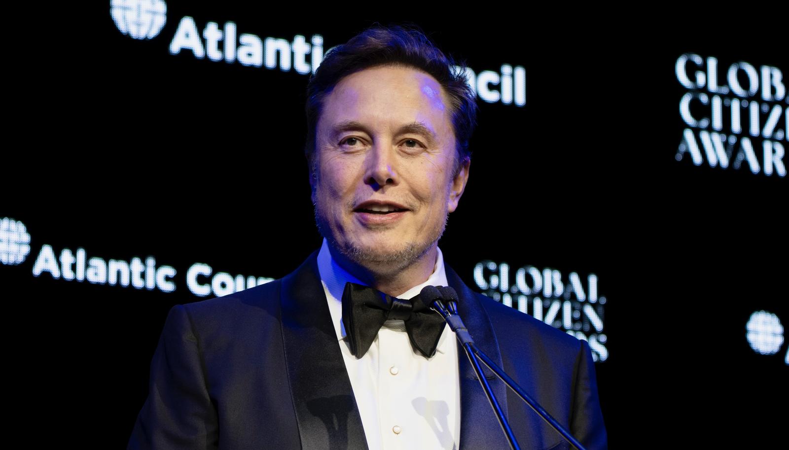 https://static.italiaoggi.it/content_upload/img/2024/10/202410021925371549/musk-758658.jpg