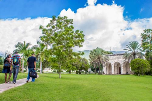 Caribe, a universidade aposta na ciência para suprir a carência Caribe, a universidade aposta na ciência para suprir a carência